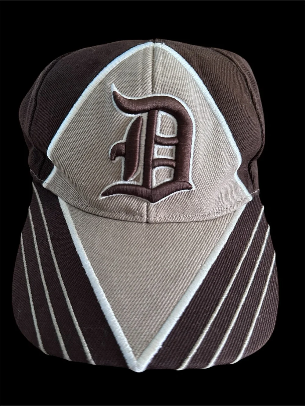 Detroit Cap fair condition